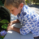 Childrens Linen Shirt: MANTA RAY NAVY looking at the pond Mustique