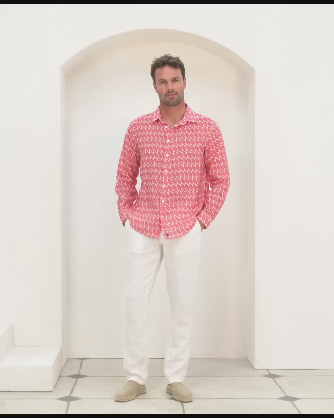 Pink House linen shirts are designed to be comfortable, durable and easy to wear. Linen is a beautiful, natural, sustainable fabric which is thermoregulating and feels soft on the skin. What's more, it is resistant to clothes moths and gets softer the more it is washed